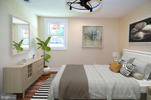 5523 HALWIS ST, Alexandria, VA 22303