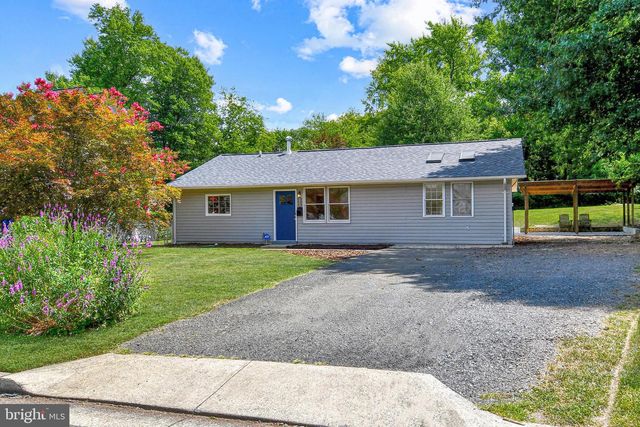 5523 HALWIS ST, Alexandria, VA 22303