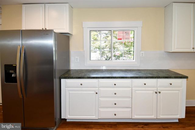 5523 HALWIS ST, Alexandria, VA 22303