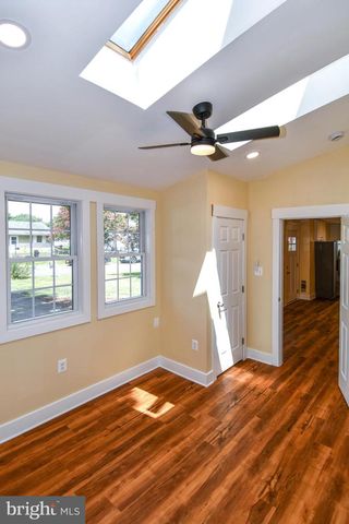 5523 HALWIS ST, Alexandria, VA 22303