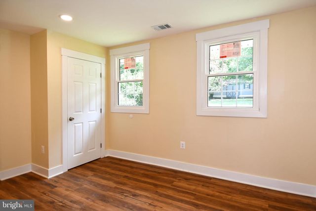 5523 HALWIS ST, Alexandria, VA 22303