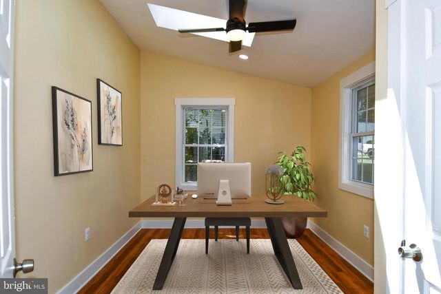 5523 HALWIS ST, Alexandria, VA 22303