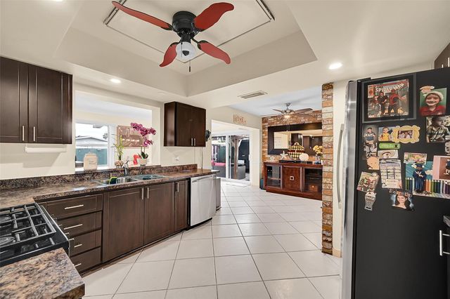 9661 NW 24th Place, Sunrise, FL 33322