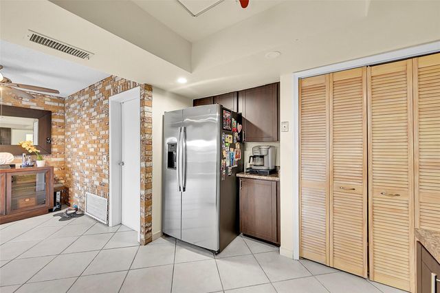 9661 NW 24th Place, Sunrise, FL 33322