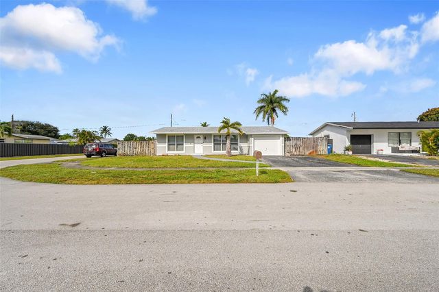 9661 NW 24th Place, Sunrise, FL 33322