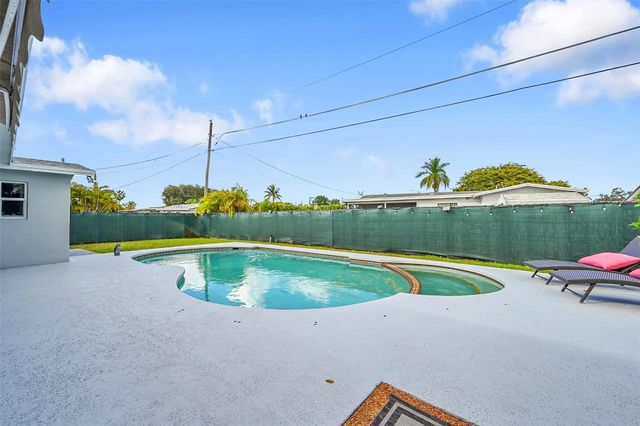 9661 NW 24th Place, Sunrise, FL 33322
