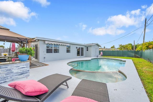 9661 NW 24th Place, Sunrise, FL 33322