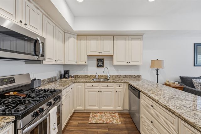 22 Hamel Way 22, Haverhill, MA 01835