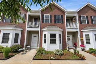 22 Hamel Way 22, Haverhill, MA 01835