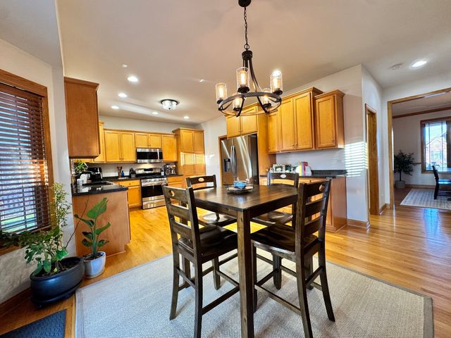 1800 Kingtree Drive, Morris, IL 60450