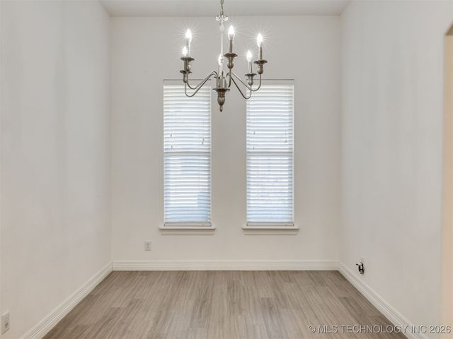 7315 E Oak Ridge Street, Broken Arrow, OK 74014