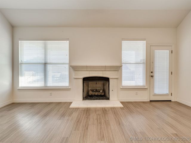 7315 E Oak Ridge Street, Broken Arrow, OK 74014