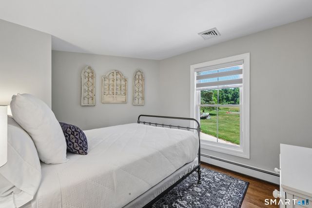 687 Richie's Way, Guilford, CT 06437