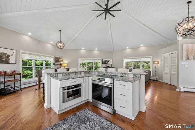 687 Richie's Way, Guilford, CT 06437