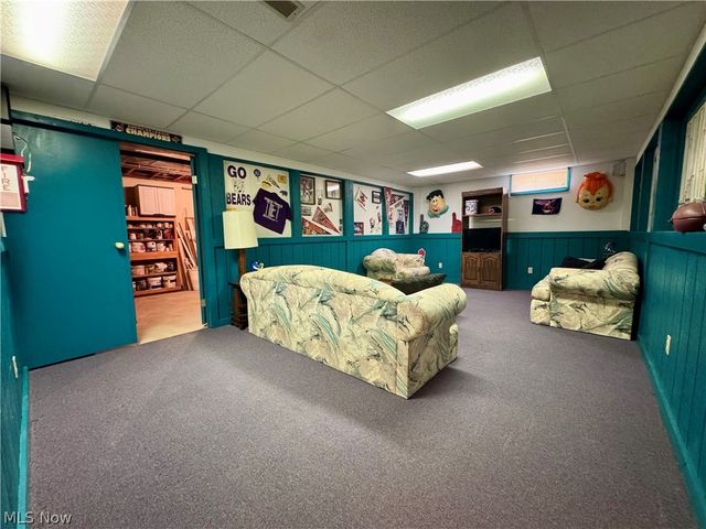 6385 Harbor Drive NW, Canton, OH 44718