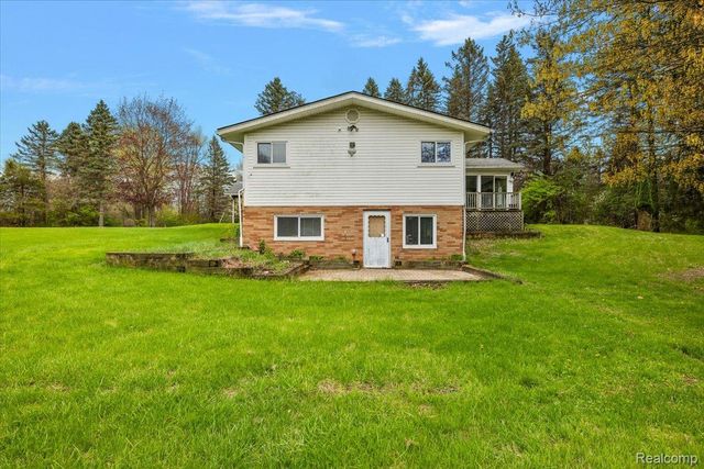 865 N Lapeer Road, Orion Charter Township, MI 48362