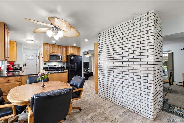 865 N Lapeer Road, Orion Charter Township, MI 48362