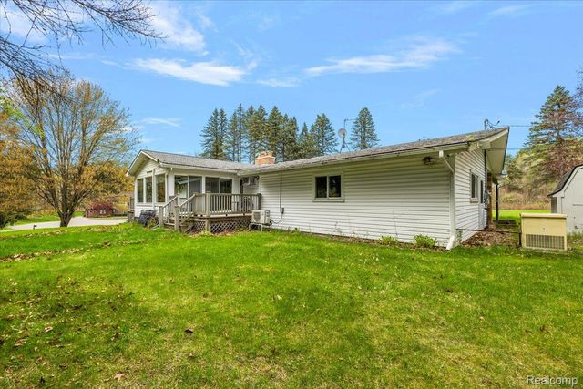 865 N Lapeer Road, Orion Charter Township, MI 48362