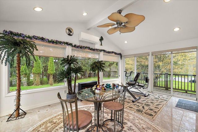 865 N Lapeer Road, Orion Charter Township, MI 48362