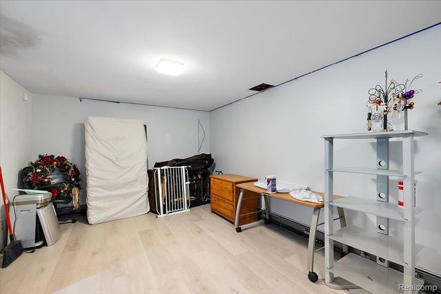 865 N Lapeer Road, Orion Charter Township, MI 48362
