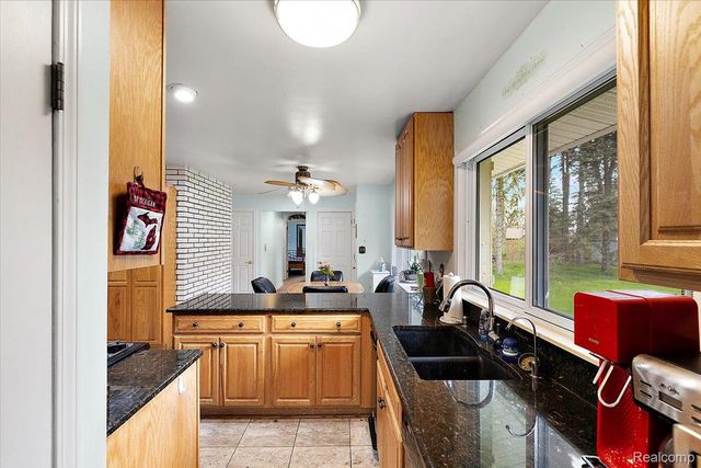865 N Lapeer Road, Orion Charter Township, MI 48362