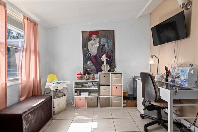 1446 FARMINGTON AVENUE, Deltona, FL 32725