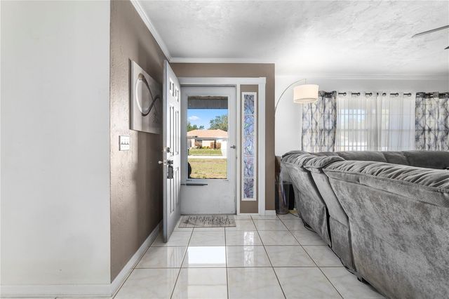 1446 FARMINGTON AVENUE, Deltona, FL 32725