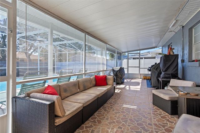 1446 FARMINGTON AVENUE, Deltona, FL 32725