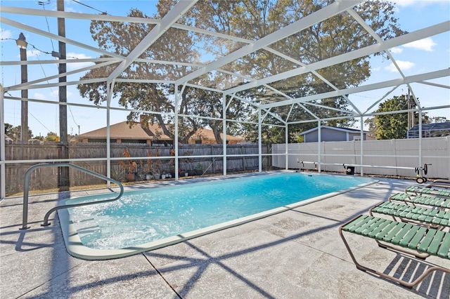 1446 FARMINGTON AVENUE, Deltona, FL 32725