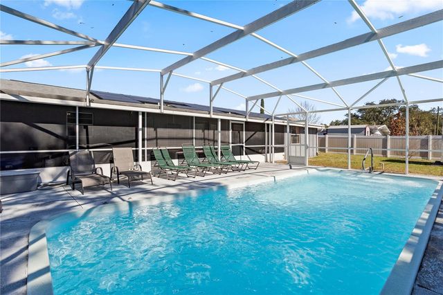 1446 FARMINGTON AVENUE, Deltona, FL 32725