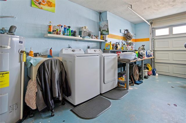 1446 FARMINGTON AVENUE, Deltona, FL 32725