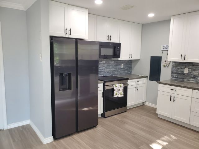 206 Springbranch Drive, Garland, TX 75043