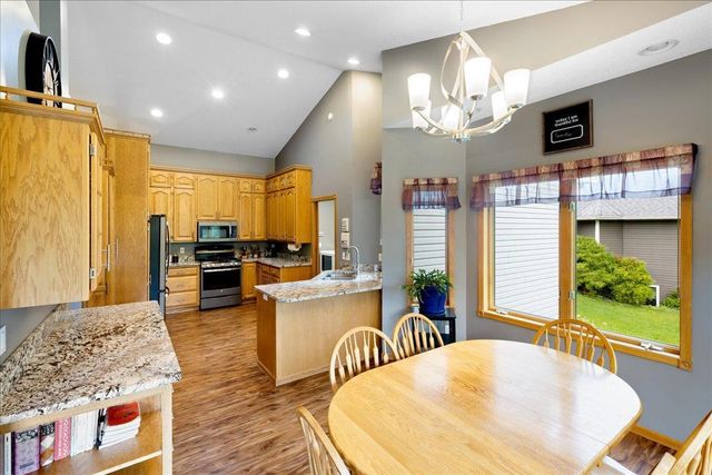 2922 88th Lane NE, Blaine, MN 55449