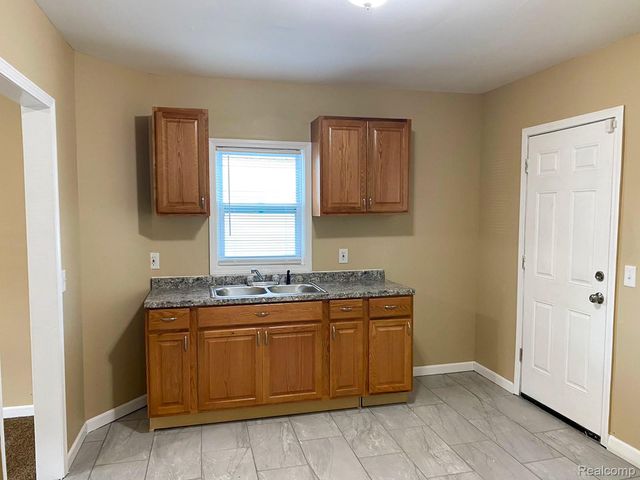 14142 Hubbell Street, Detroit, MI 48227