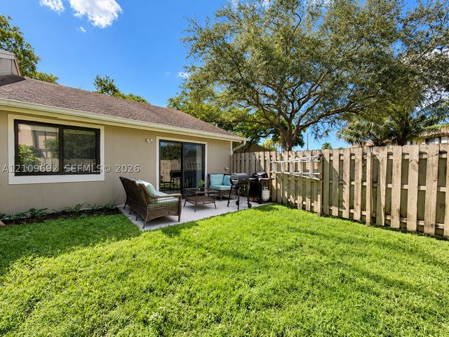 11169 NW 37th St ., Sunrise, FL 33351