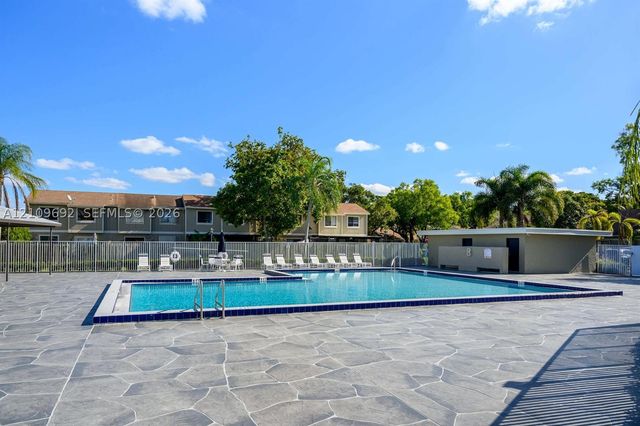 11169 NW 37th St ., Sunrise, FL 33351