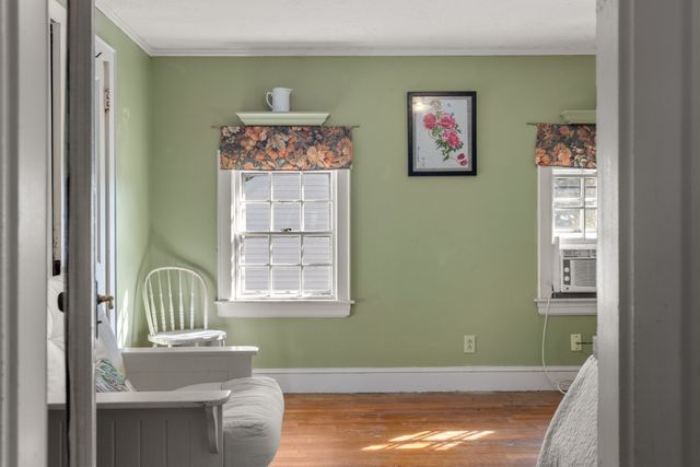 19 Deforest St, Boston, MA 02136