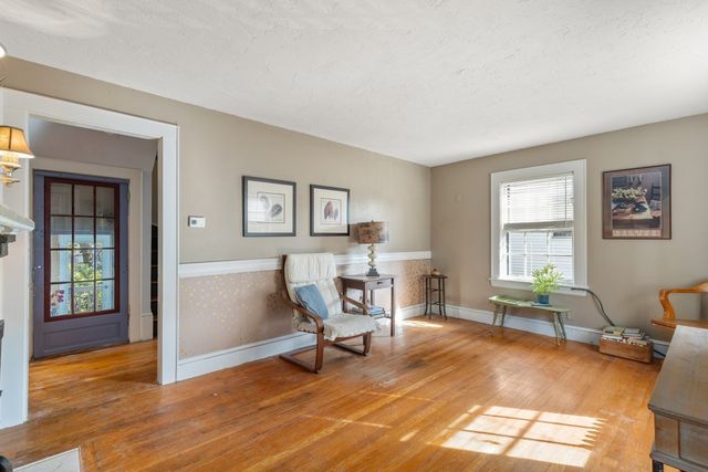 19 Deforest St, Boston, MA 02136