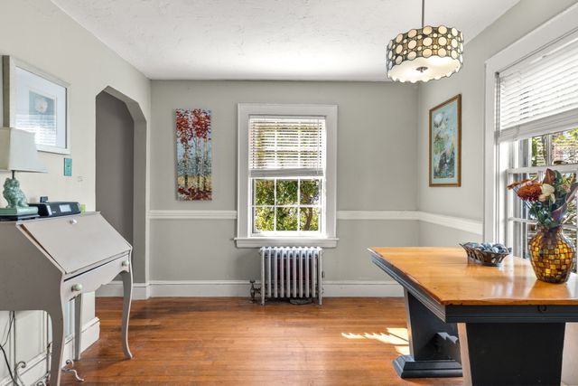 19 Deforest St, Boston, MA 02136