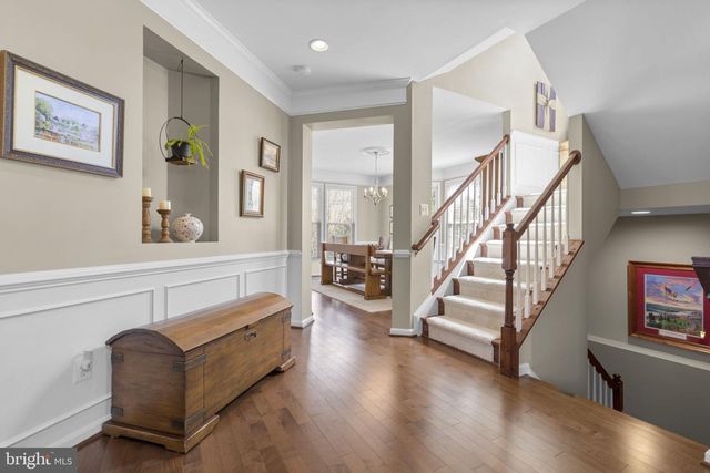 9323 CASTLE HILL RD, Springfield, VA 22153