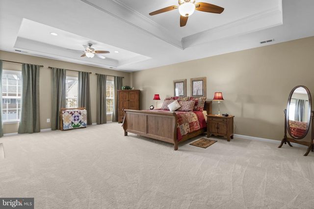 9323 CASTLE HILL RD, Springfield, VA 22153