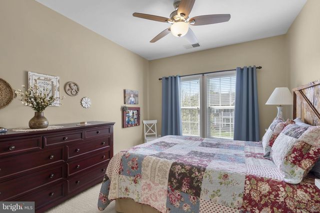 9323 CASTLE HILL RD, Springfield, VA 22153