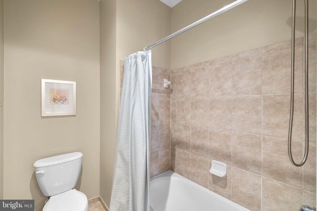 9323 CASTLE HILL RD, Springfield, VA 22153