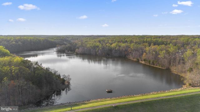 9323 CASTLE HILL RD, Springfield, VA 22153