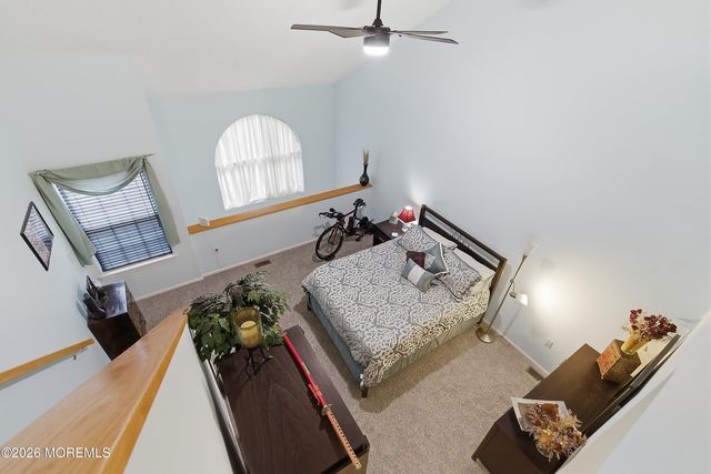 19 Phoenix Court, Tinton Falls, NJ 07712