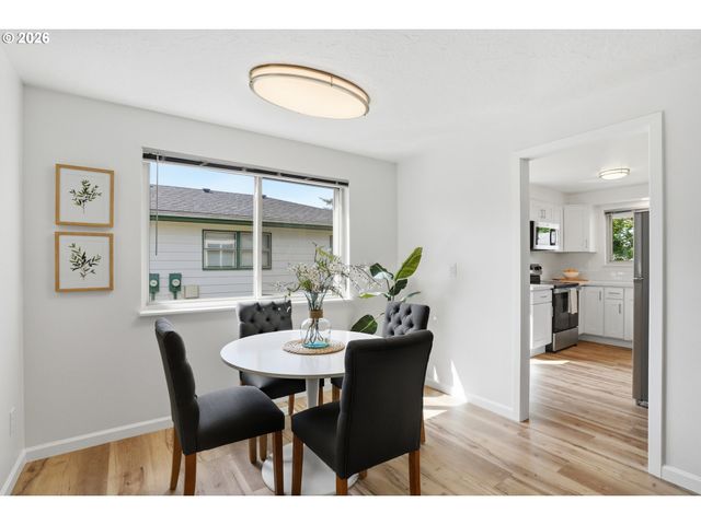 17867 Ne WASCO St, Portland, OR 97230