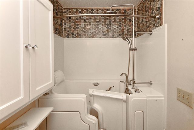 103 Baldwin Place, Easley, SC 29642