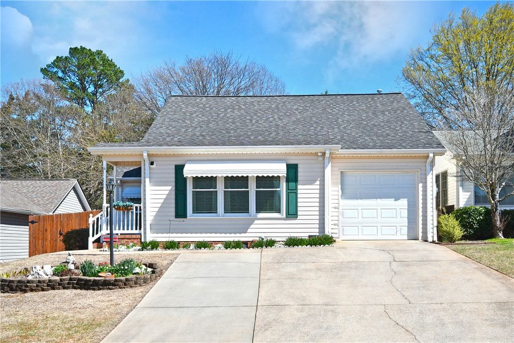 103 Baldwin Place, Easley, SC 29642