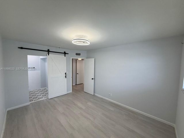 2041 NW 81st Avenue 426, Pembroke Pines, FL 33024