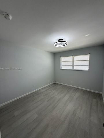 2041 NW 81st Avenue 426, Pembroke Pines, FL 33024